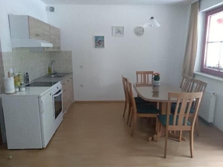 Apartmaji Bostjan Pristavec كْرانْيِسكا غورا المظهر الخارجي الصورة